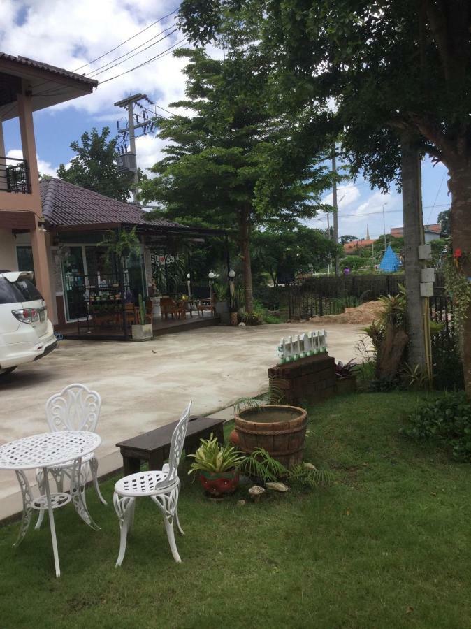 Thana Ville Resort Мае-Сот Экстерьер фото